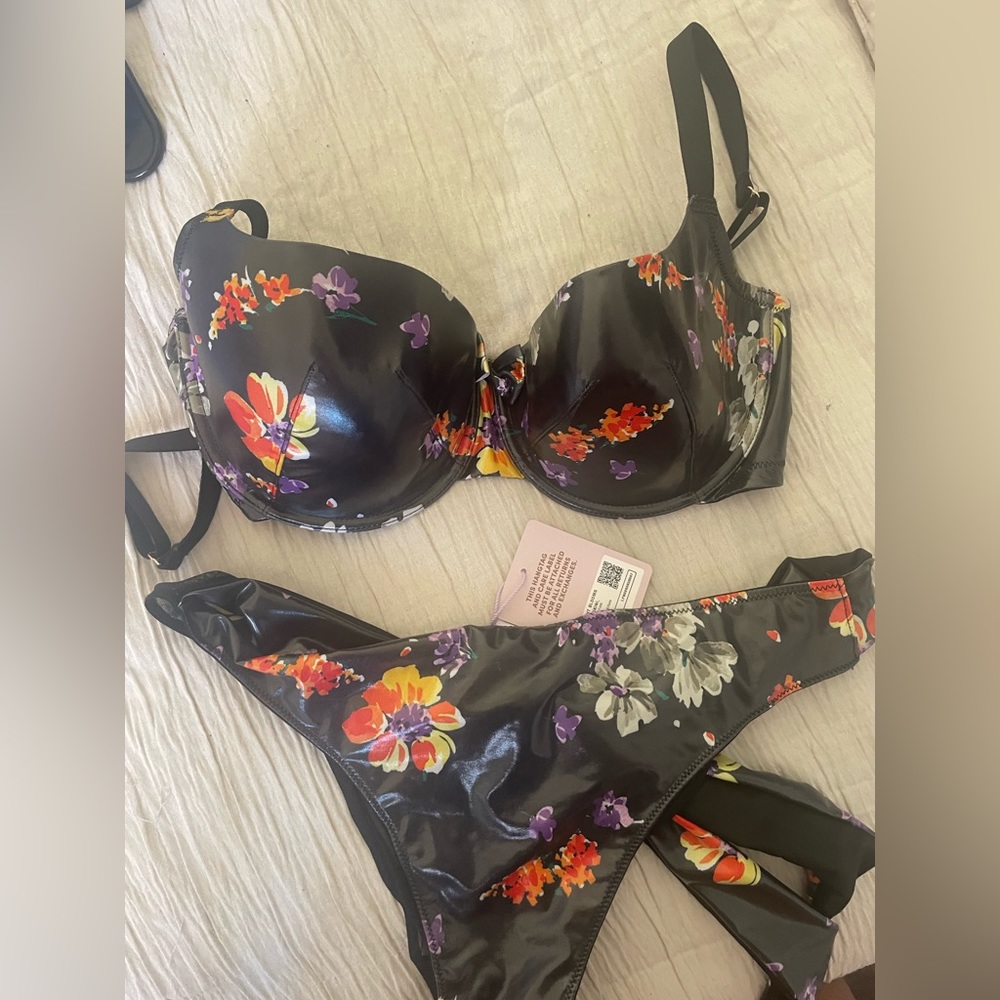 SavageXfenty night bloom set NWT